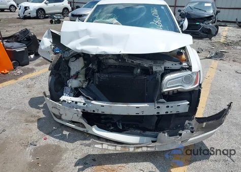 2013 Chrysler 300 Motown из США, поврежденный, VIN 2C3CCAAGXDH657089